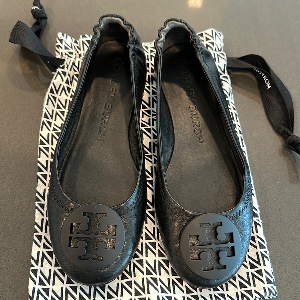 Tory Burch MINNIE TRAVEL BALLET flats - black size 6.5 - Picture 1 of 5